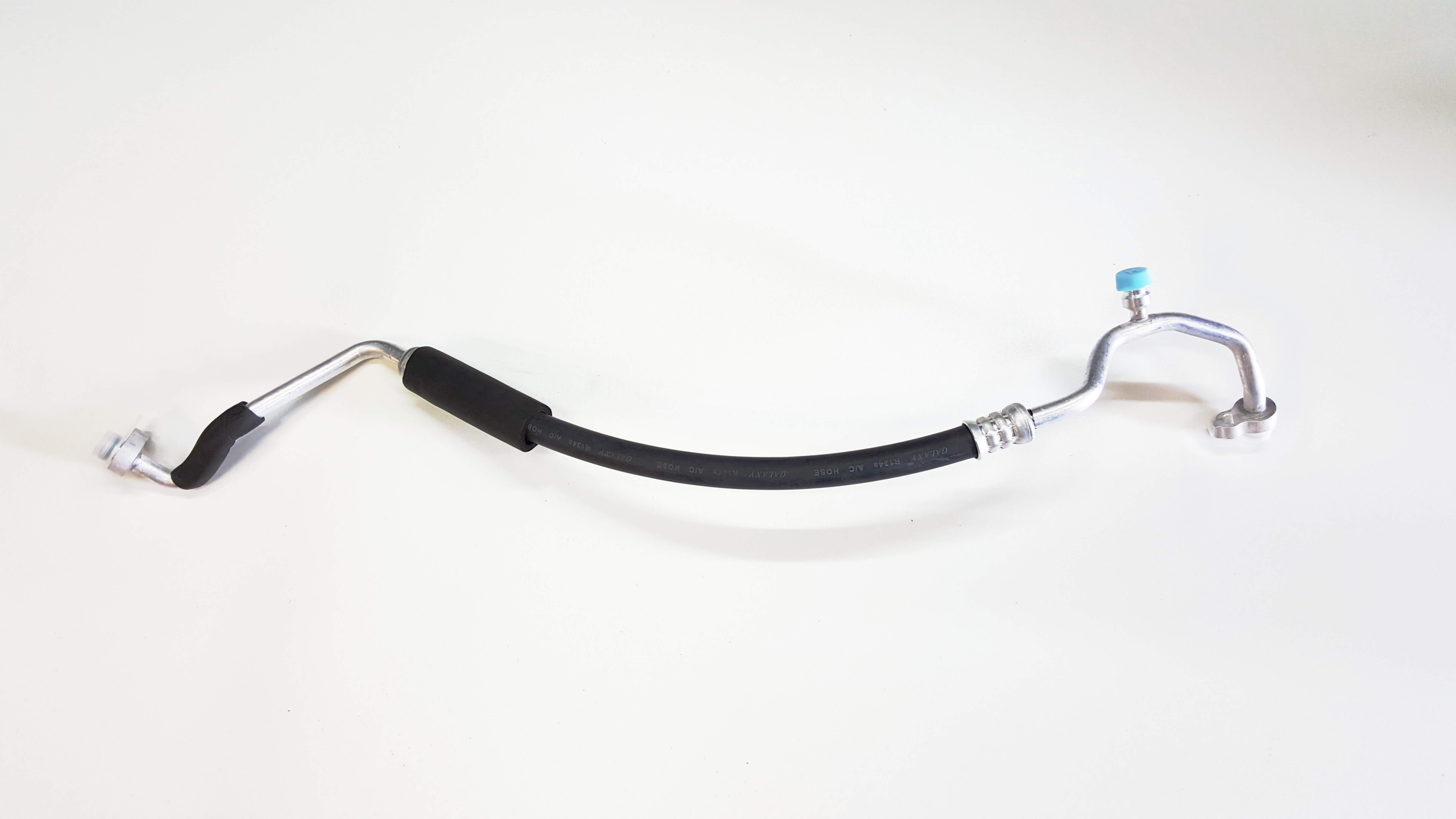 צינור מזגן מאזדה 3 2010 +